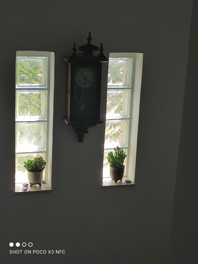 Aletraki -Off-Grid Retreat Above Heraklion, Peaceful Views Archanes Exterior photo