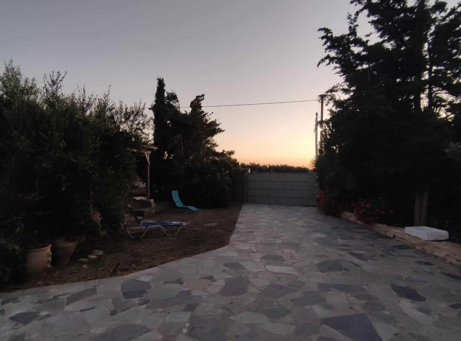 Aletraki -Off-Grid Retreat Above Heraklion, Peaceful Views Archanes Exterior photo