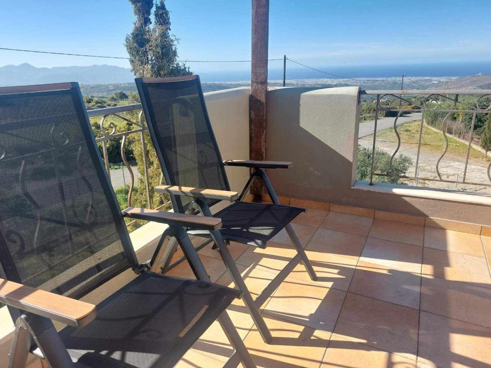 Aletraki -Off-Grid Retreat Above Heraklion, Peaceful Views Archanes Exterior photo