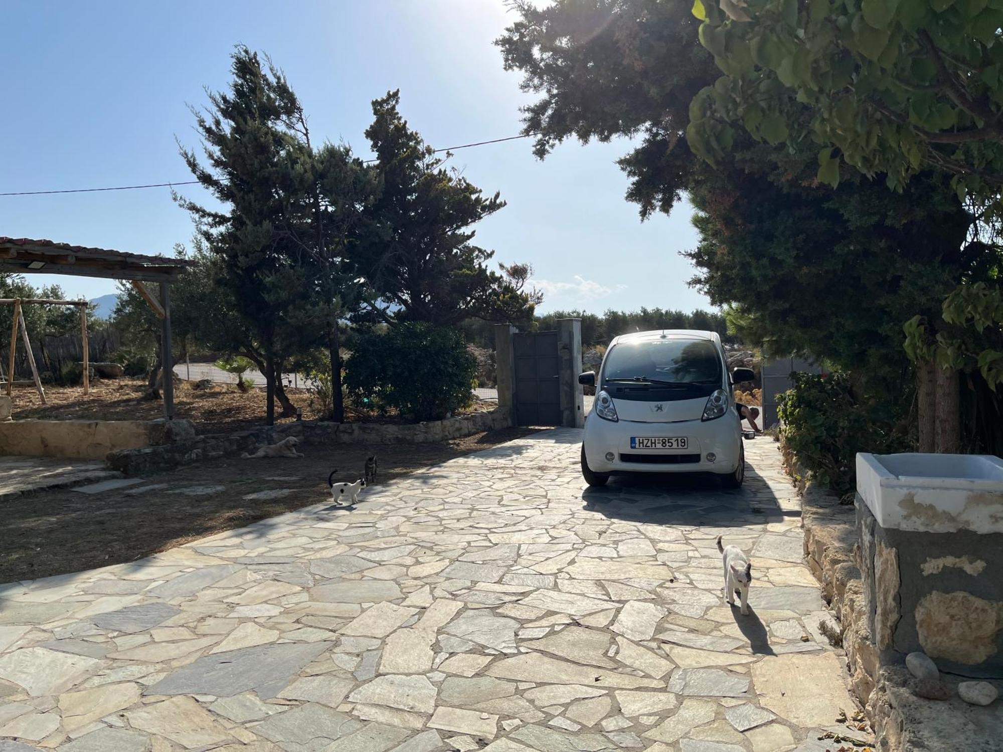 Aletraki -Off-Grid Retreat Above Heraklion, Peaceful Views Archanes Exterior photo